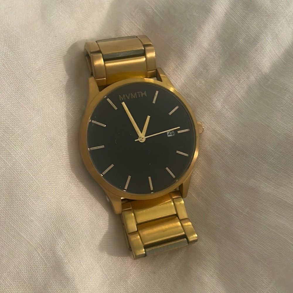 MVMT WATCH